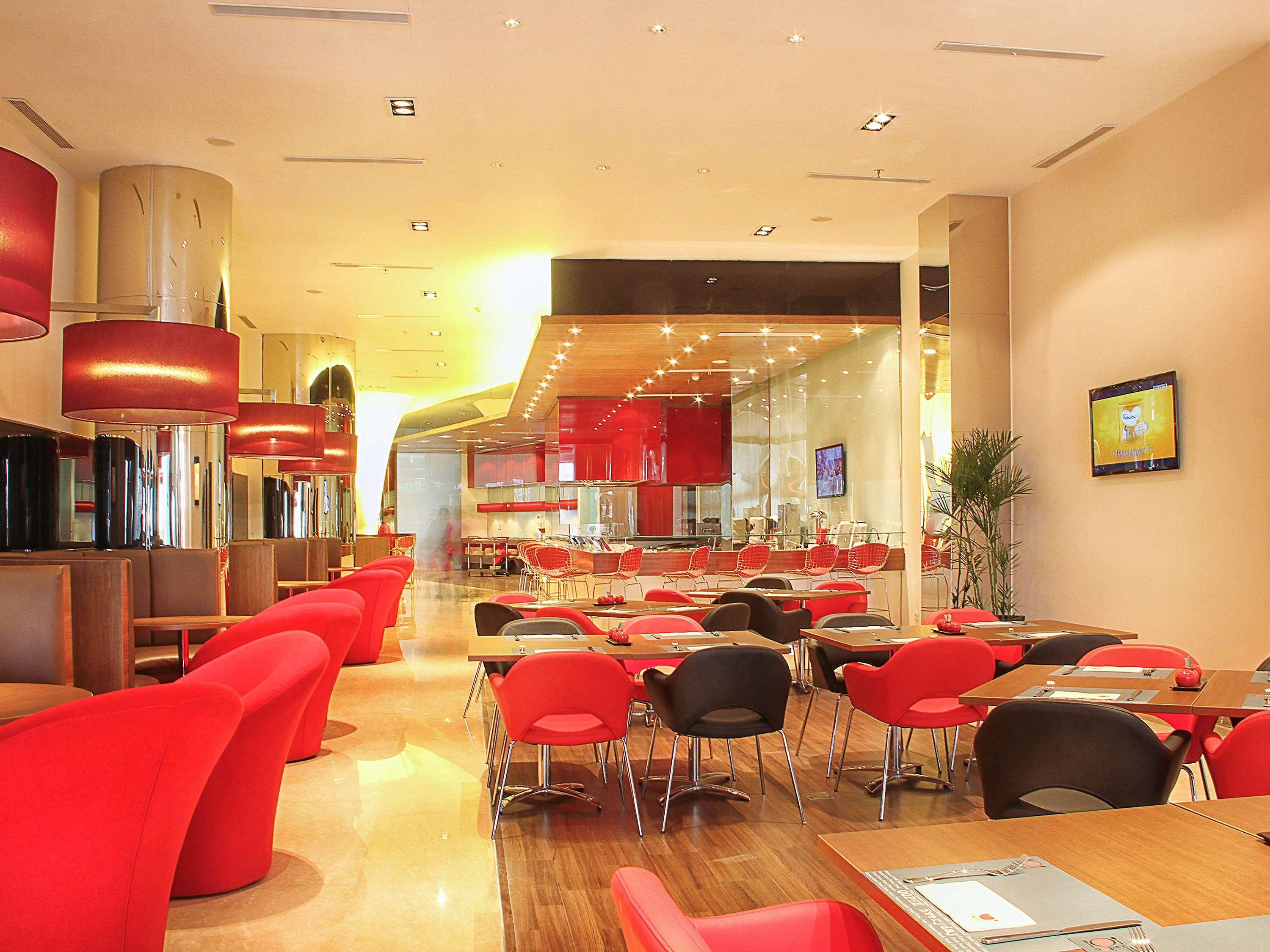 Ibis Bandung Trans Studio Exteriör bild