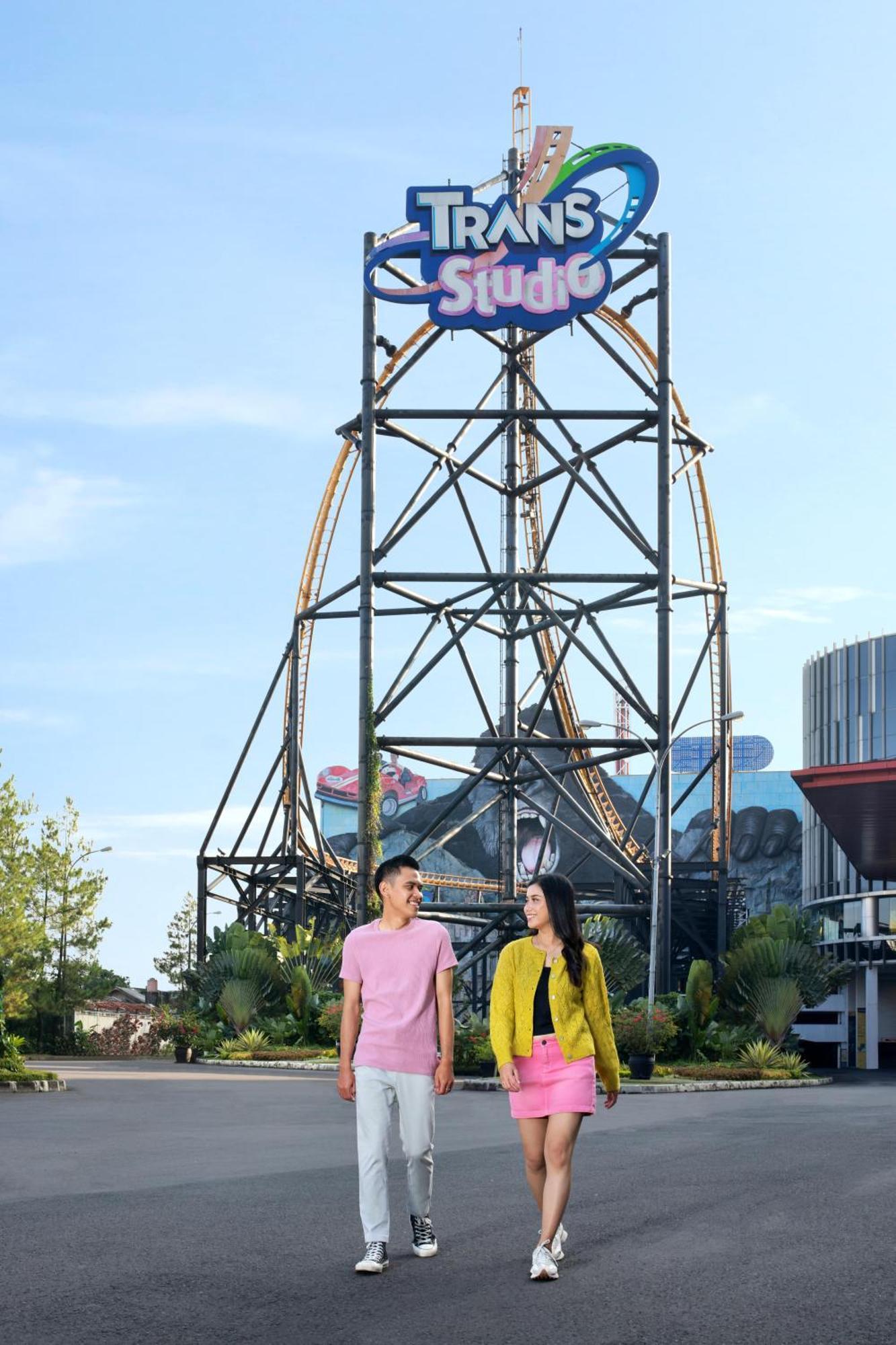 Ibis Bandung Trans Studio Exteriör bild